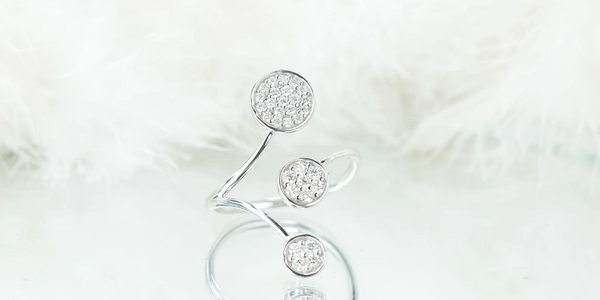 Navigating Lab Grown Diamonds Price in India: From Wedding Rings to Engagement Rings