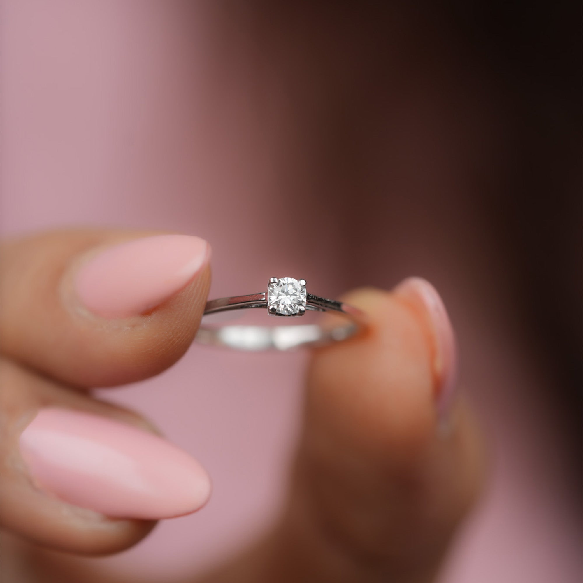 Women's 0.17 Ct lab grown diamond ring in white gold - Blu Diamonds