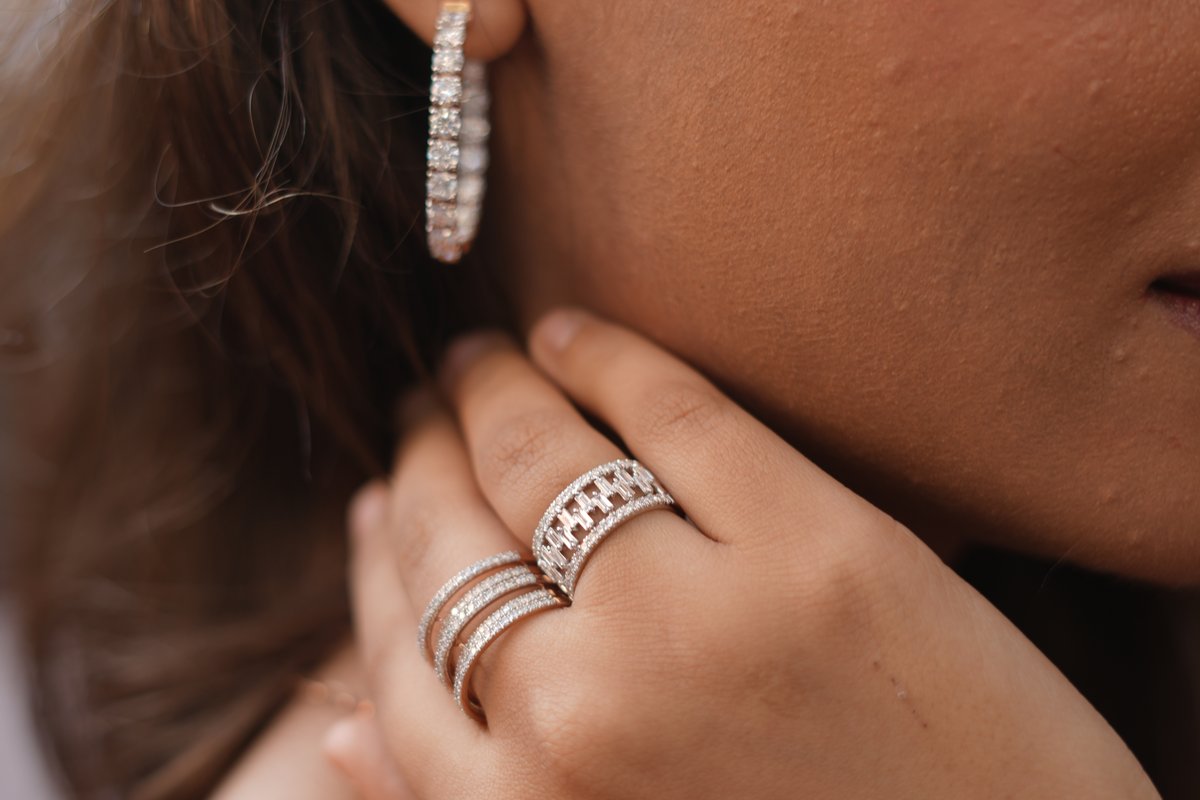 IGI SGL certified lab grown diamond earrings and rings — Blu Diamonds