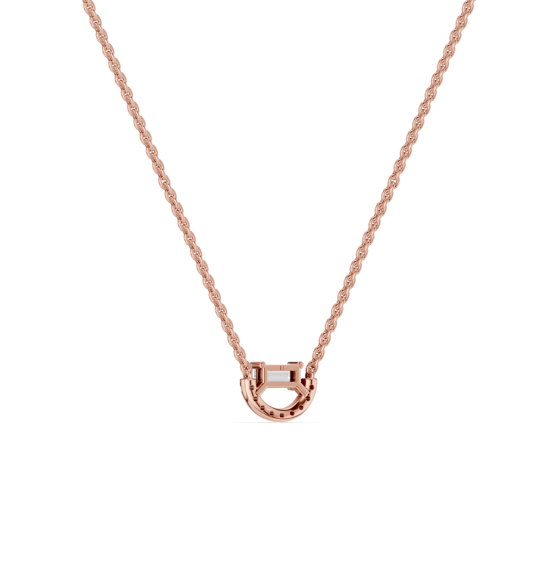 The Évoque Diamond Pendant