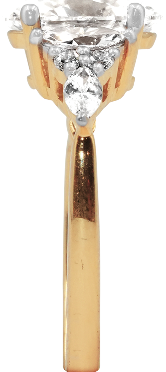 Imperial Aura Diamond Ring